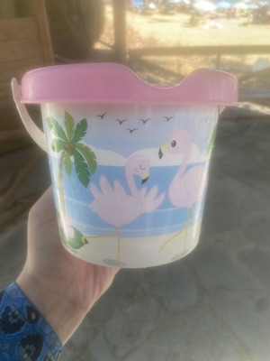 Beach toy bucket for girls