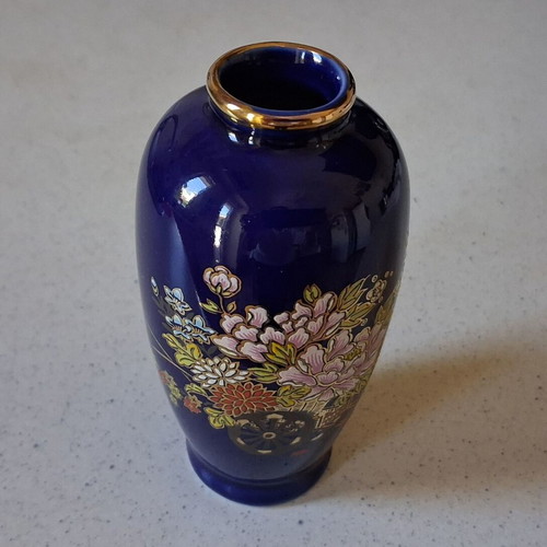 Japanese porcelain vase "Cobalt Blue" like new with gold details 10.5 cm