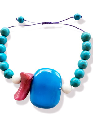 Bracelet with howlite, coral, and ceramic