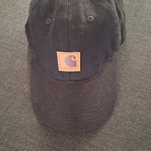 Carhartt Hat like new, one size, black