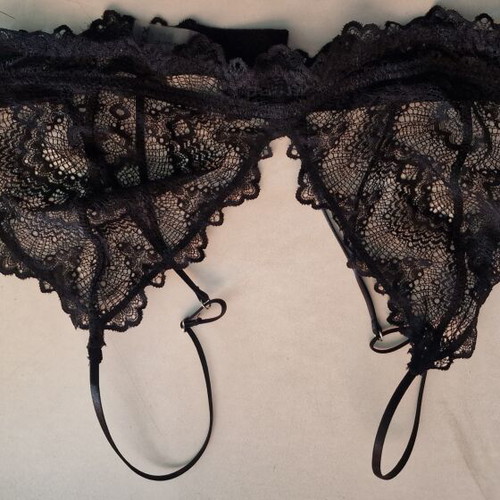 Understatement black lace bralette XXL like new