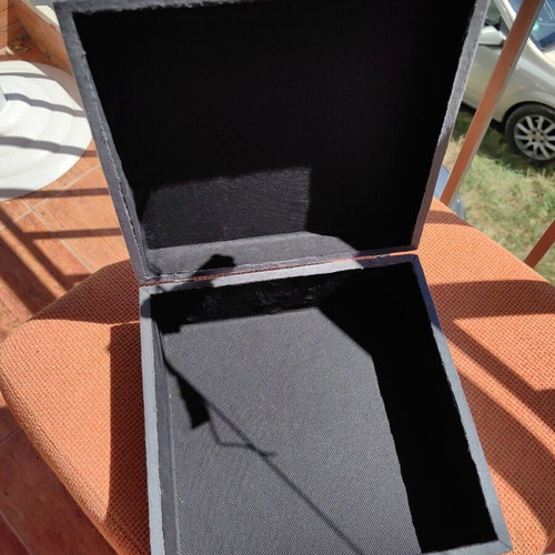 Wooden box like new, gift or jewelry storage, size 24x24x10 cm