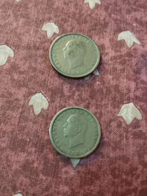 Coins used 1 drachma 1962 and 2 drachma 1954