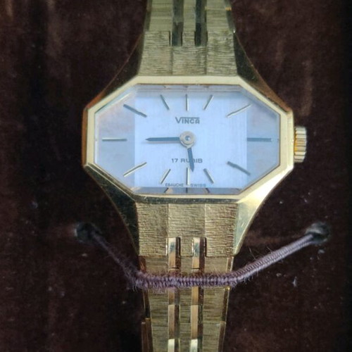 Vinca 17 Rubis gold-plated mechanical women's watch like new