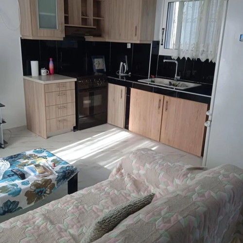 Apartment 46 m² ground floor in Piraeus (Tambouria) renovated 2024