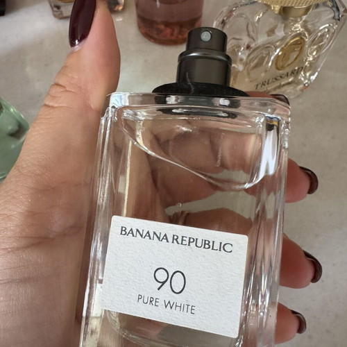 Perfume bundle used, mix of 7 bottles with various levels