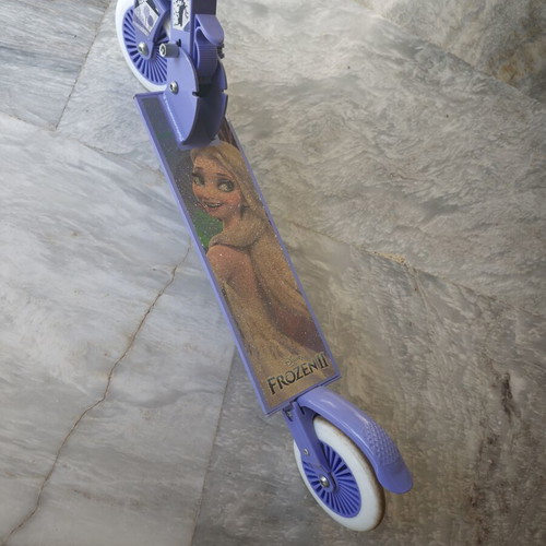 Frozen scooter used, foldable for easy storage