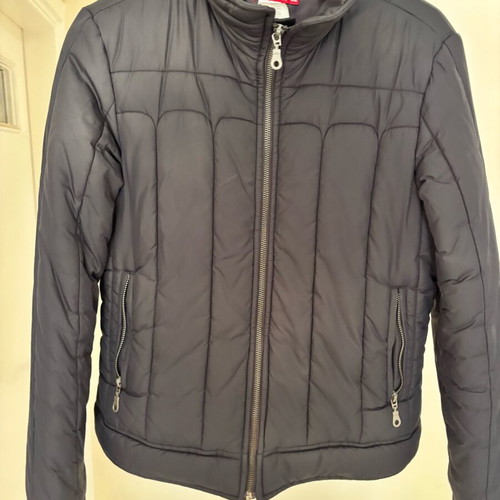 Set of 3 jackets like new, 2 O’Neill and 1 Diesel, gray