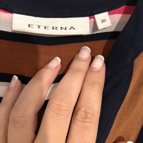 Eterna shirt Small 3/4 sleeve like new, multicolor