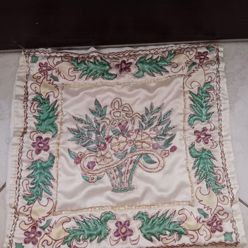 Pillowcase used, size 42x39 cm