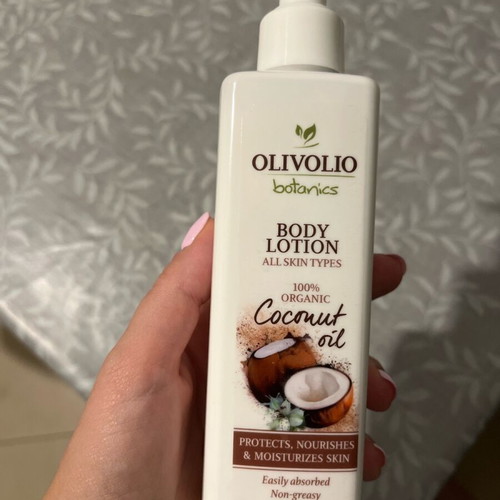 Body lotion botanics Olivolio new with coconut scent 250ml