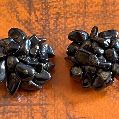 Large earrings with hematite vintage clip like new