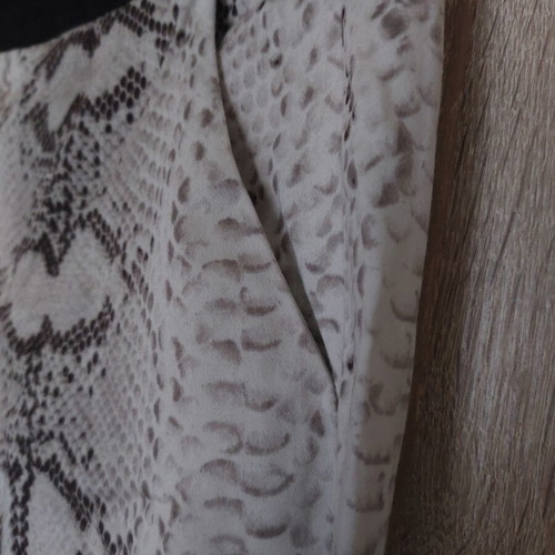 Zara Woman Animal Print Pants Medium Like New