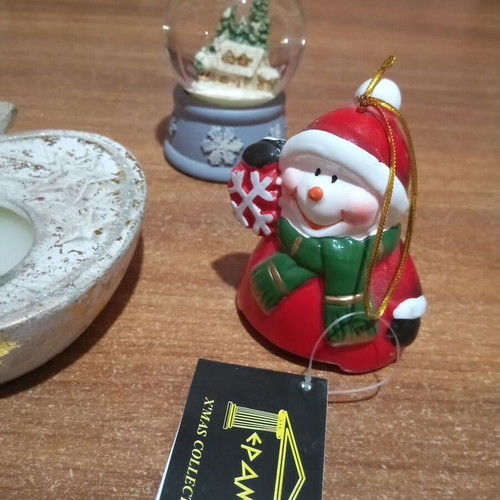 Christmas decoration set with snow globe and snowman new