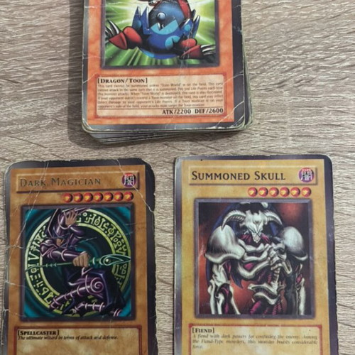 Yu-Gi-Oh! cards used, old collections with 34 green and 32 red backs