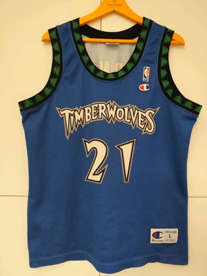 Minnesota Timberwolves Kevin Garnett jersey used, size Large