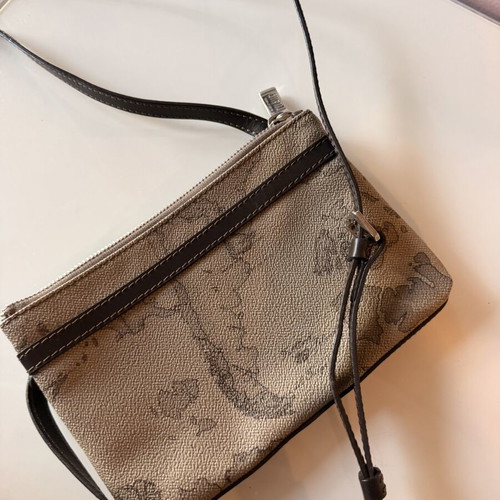 Alviero Martini 1a Classe crossbody bag like new, black and green leather