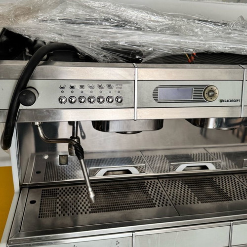 Wega professional 3 group machine used