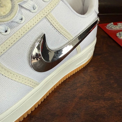 Nike Travis Scott x Air Force 1 Travis Scott παπούτσια μέγεθος 44 άσπρα σαν καινούργιο
