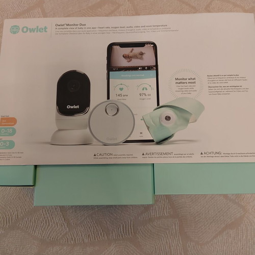 Owlet Monitor Duo with Extension Pack new, smart sock and HD camera