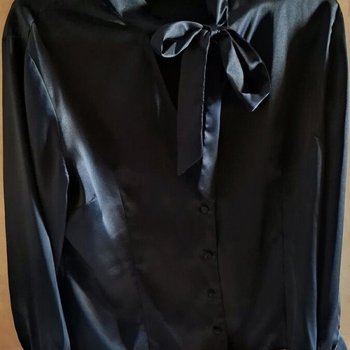 More&More satin shirt black, like new, size 42