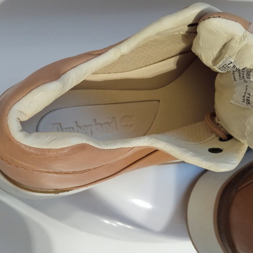 Timberland leather shoes, size EU 38.5, tan