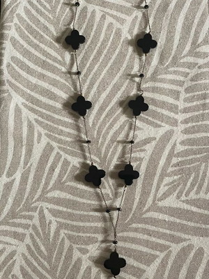 Long necklace like new, black, 48 cm length