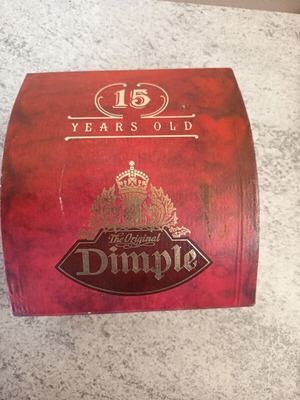 Dimple 15 Years Old vintage collectible case