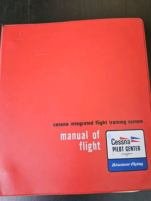 Cesna 172 and Sky Hawk pilot training set used (1973)