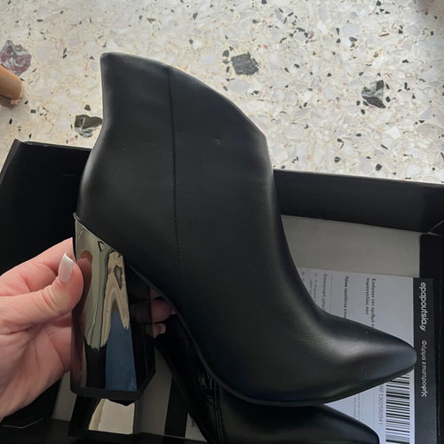 Black ankle boots new, size 36, silver heel