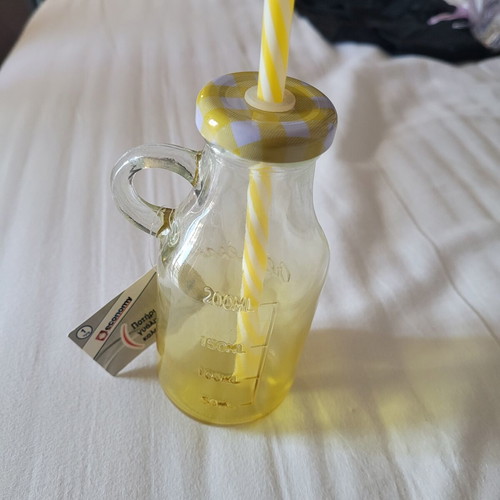 Glass with straw 200ml new