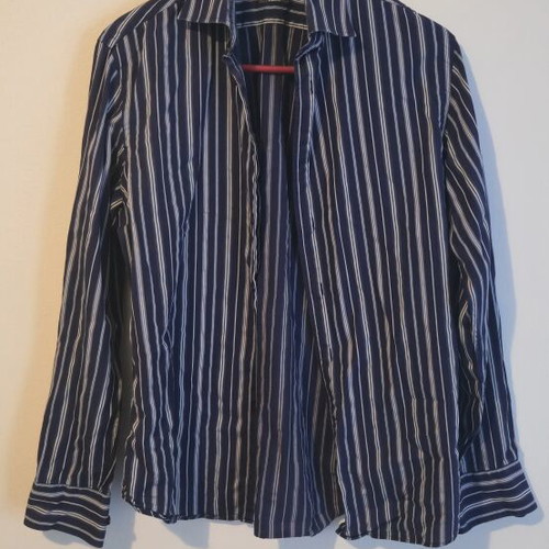 Celio men's striped dress shirts set of 2 like new, long sleeve