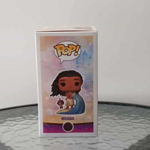 Funko POP Disney Ultimate Princess Moana #1016 like new