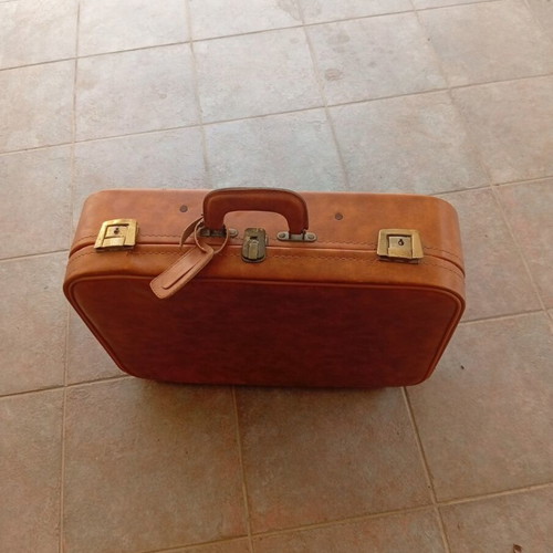 Vintage suitcase limited edition like new