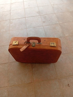 Vintage suitcase limited edition like new