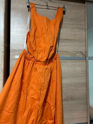 Maxi dress like new, orange, with back opening and bow by De Coro