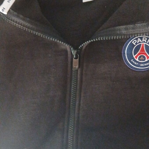 PSG jacket authentic, like new