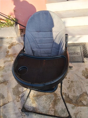 High chair like new