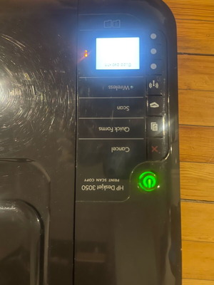 HP multifunction device like new with printer and scanner