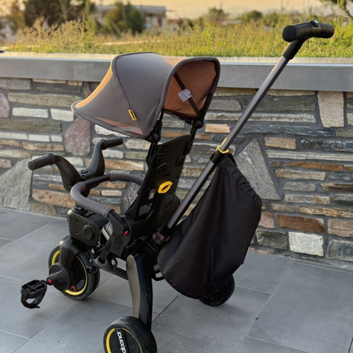Doona Liki Trike S3 foldable tricycle, like new, Grey Hound