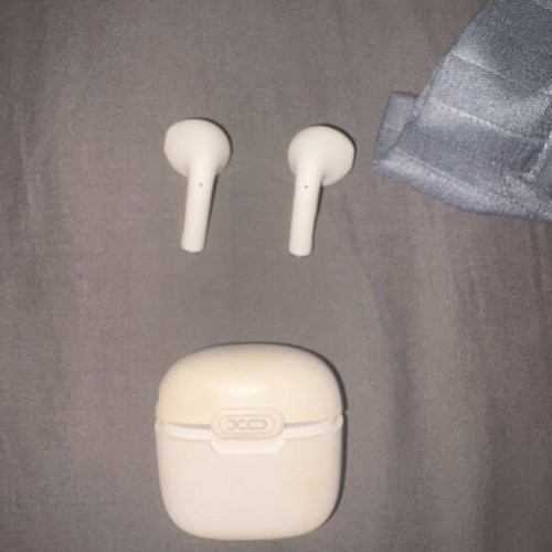 Earbuds used, good condition