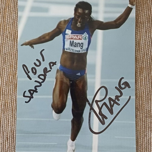 Autograph Véronique Mang with bronze medal Olympic Games Athens 2004 like new