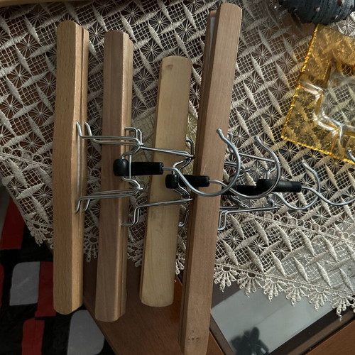 Wooden trouser hangers like new