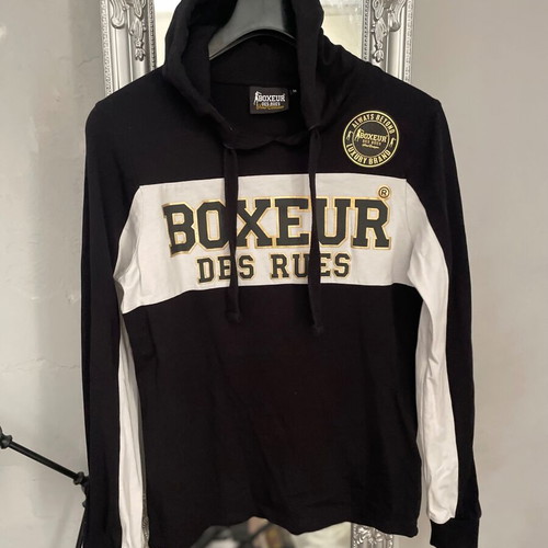 Boxeur des Rues hoodie t-shirt, black white gold, medium