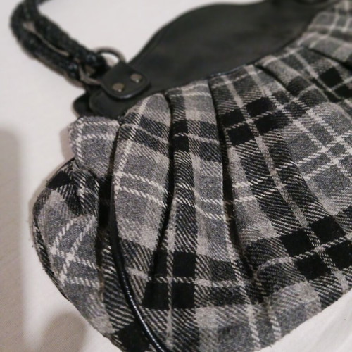 Vintage handbag gray like new for collectors