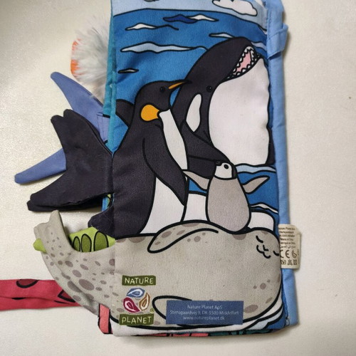 Baby book like new with bright colors