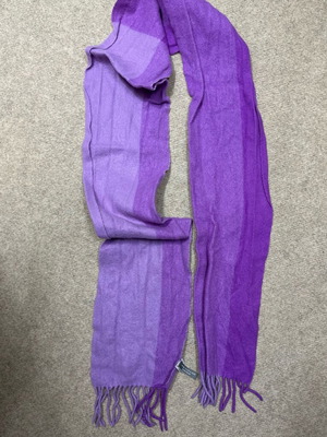 Ann Taylor women's cashmere scarf like new, purple