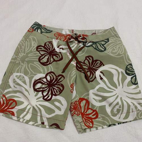 Board shorts floral Hawaiian style, used, size M