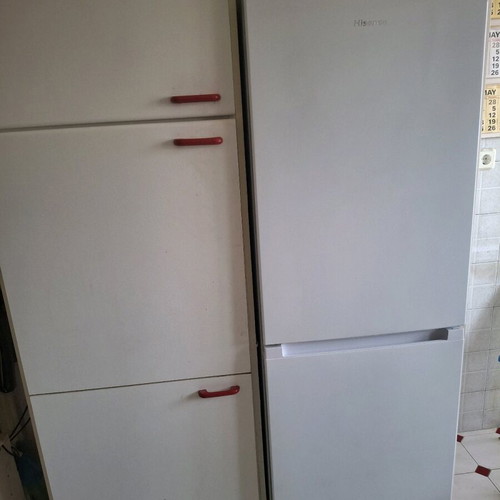 Hisense refrigerator like new