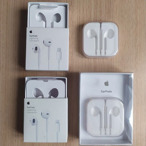Apple EarPods packaging like new, set of 4 boxes